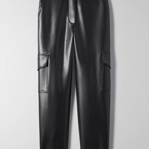 Aritzia Wilfred Modern Cargo Pant Leather - Picture 2 of 3